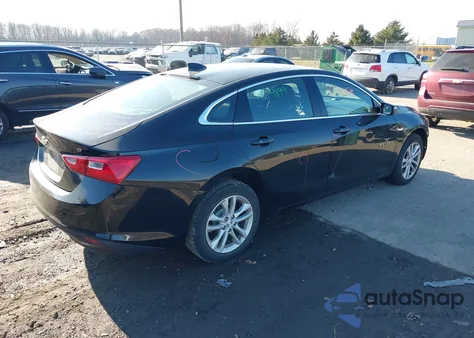 2018 Chevrolet Malibu Lt z USA, uszkodzony, nr VIN 1G1ZD5ST0JF237806